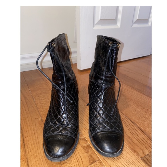SOLD CHANEL ankle boots - Picture 3 of 8